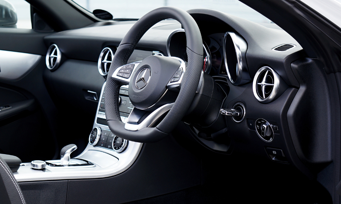 Очередные слухи о запрете праворульных машин: подробнее о ситуации